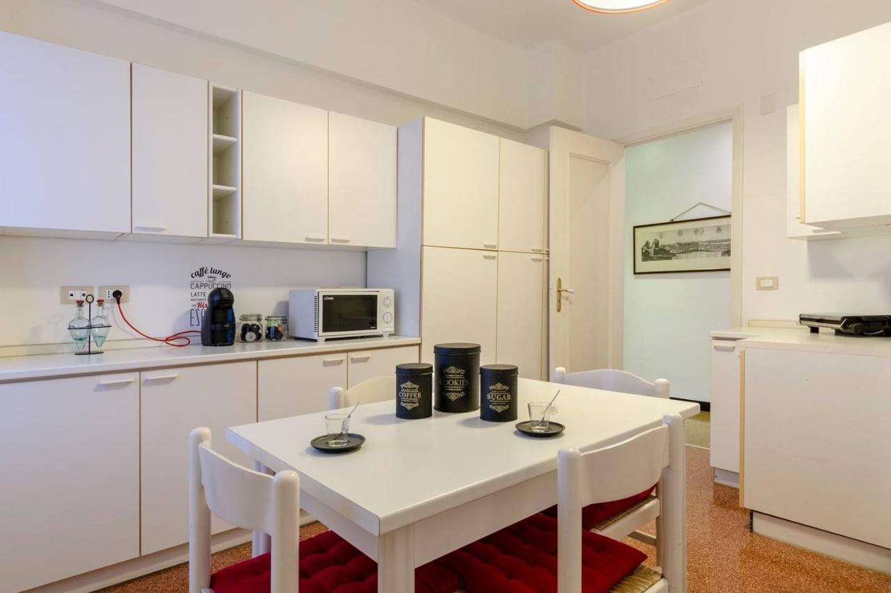 Altido Family Apt For 6 Located Minutes From The Sea Daire Cenova Dış mekan fotoğraf
